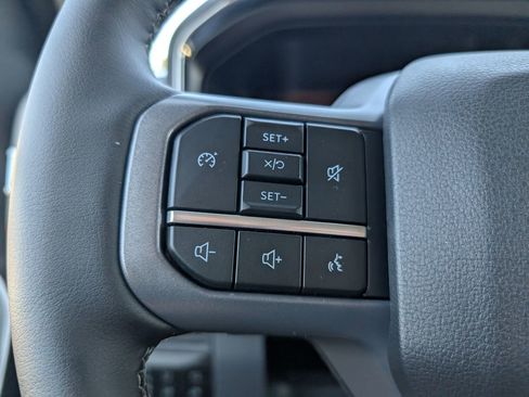 New 2026 Ford F250 Lariat w/ Black Appearance Package AWD/4WD image 11