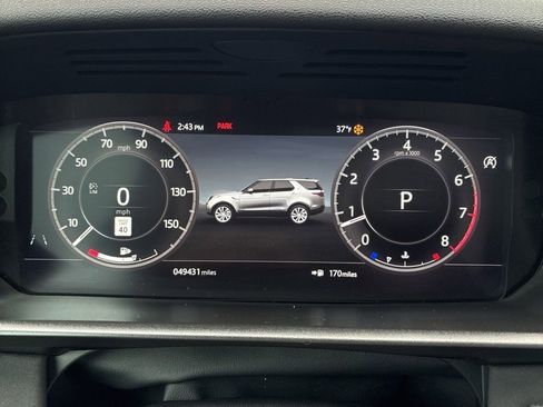 Used 2019 Land Rover Discovery HSE image 8