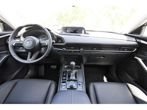 New 2026 MAZDA CX-30 AWD 2.5 S w/ Select Sport Pkg image 8