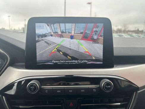 Used 2020 Ford Escape SEL AWD/4WD image 19