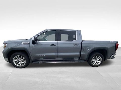 Used 2022 GMC Sierra 1500 SLT w/ SLT Premium Plus Package AWD/4WD image 3