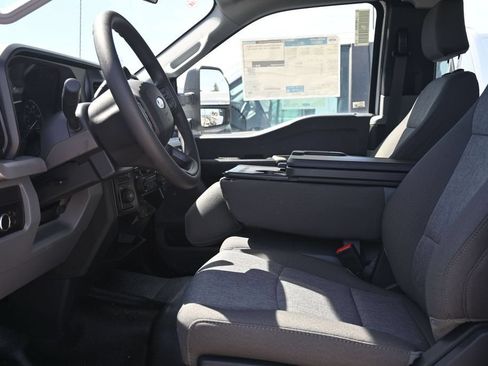 New 2026 Ford F550 4x4 Supercab Super Duty image 10