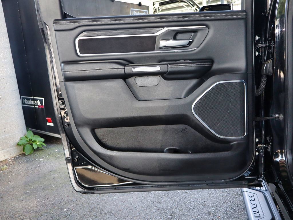 Used 2023 RAM 1500 Laramie AWD/4WD image 50