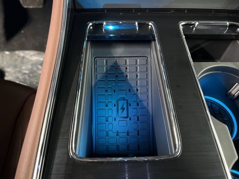 Used 2026 Lincoln Aviator Reserve w/ Illumination Package image 16