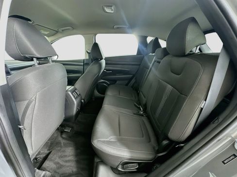 Used 2025 Hyundai Tucson SEL FWD image 27