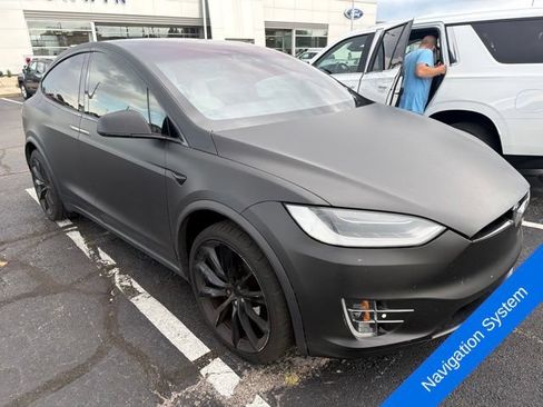 Used 2018 Tesla Model X P100D AWD/4WD image 3