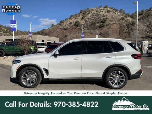 Used 2024 BMW X5 xDrive40i w/ Premium Package image 3