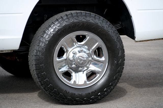 Used 2018 RAM 3500 Tradesman w/ Chrome Appearance Group AWD/4WD image 14