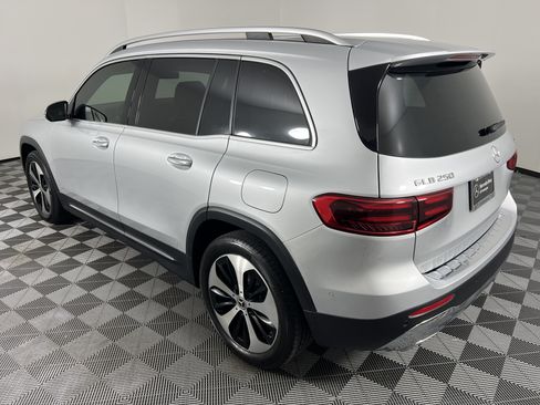 Certified 2024 Mercedes-Benz GLB 250 4MATIC image 10