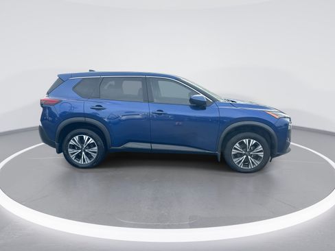 Used 2023 Nissan Rogue SV FWD image 10