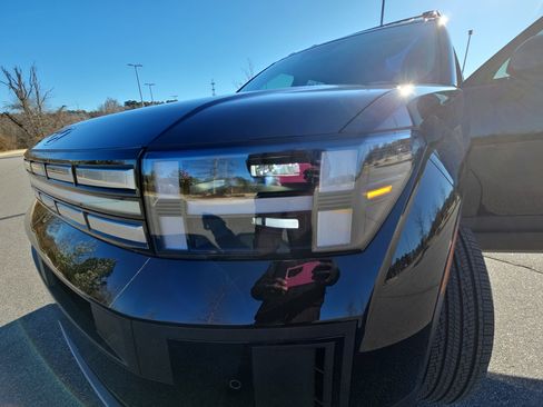 Used 2025 Hyundai Santa Fe SEL image 30