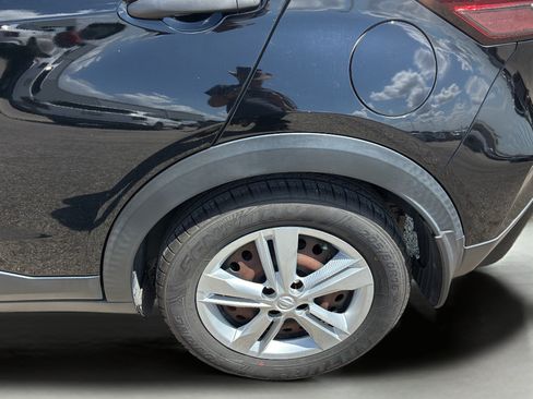 Used 2021 Nissan Kicks S FWD image 31