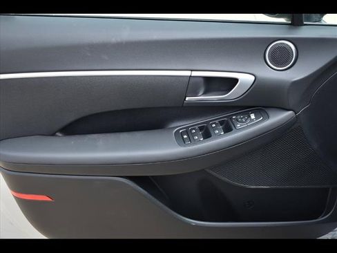 Certified 2025 Hyundai Sonata SE image 19