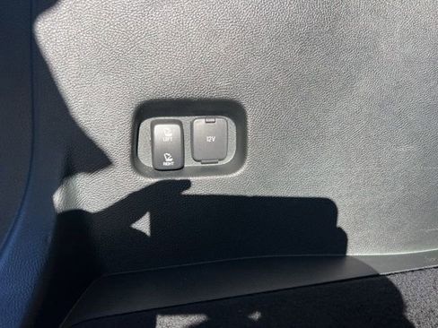 Used 2023 Ford Edge SEL w/ Convenience Package AWD/4WD image 17