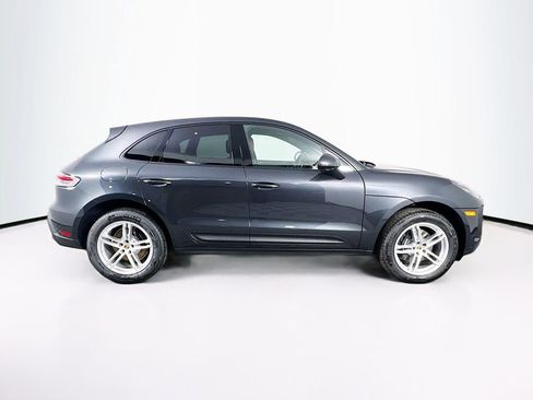 New 2026 Porsche Macan Base image 8