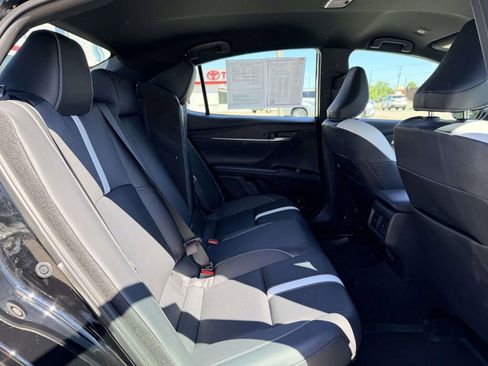 Certified 2025 Toyota Camry SE FWD image 15