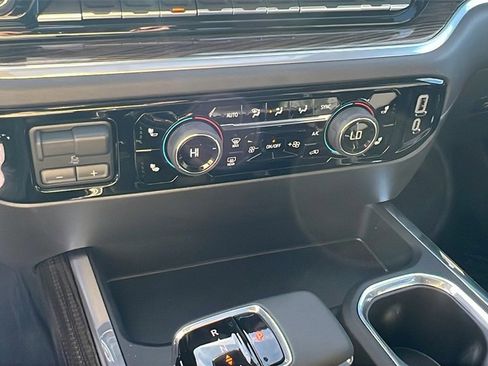 New 2025 Chevrolet Silverado 1500 LT Trail Boss w/ Convenience Package II image 28