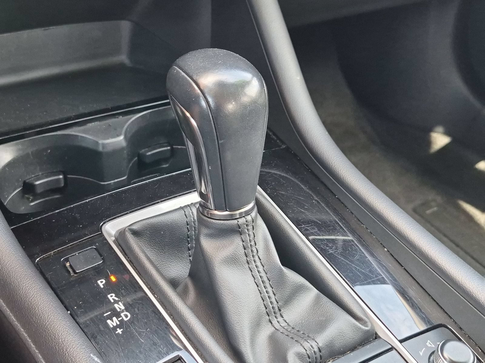 Used 2025 MAZDA MAZDA3 s FWD image 15