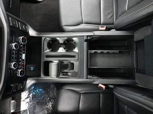 Used 2024 Ford F150 Lariat image 41
