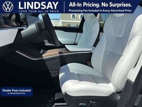 Used 2024 Tesla Model X AWD/4WD image 11
