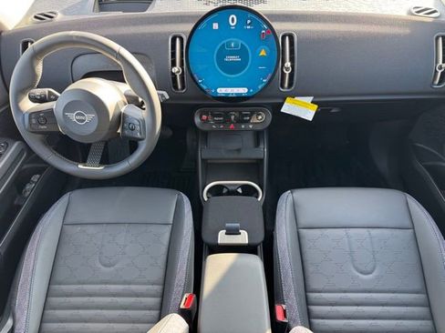 Certified 2025 MINI Cooper Countryman S AWD/4WD image 19