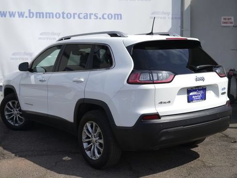 Used 2021 Jeep Cherokee Latitude Plus AWD/4WD image 4