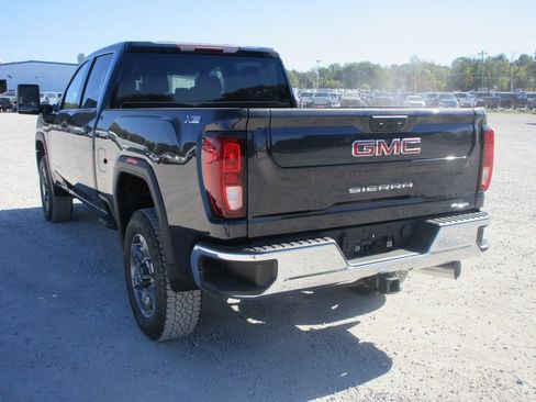 New 2026 GMC Sierra 2500 SLE w/ SLE Value Package; image 10
