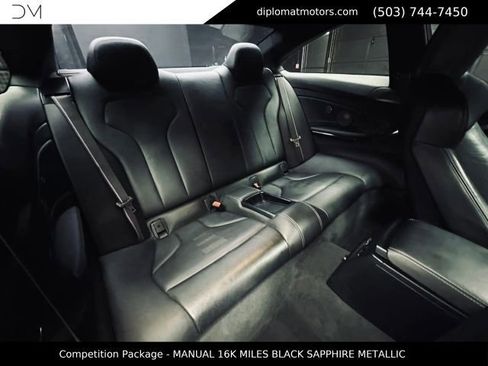 Used 2019 BMW M4 Coupe w/ Competition Package RWD image 20