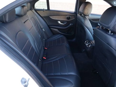 Used 2020 Mercedes-Benz C 300 4MATIC Sedan image 19