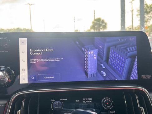 Used 2024 Lexus LX 600 F Sport image 22