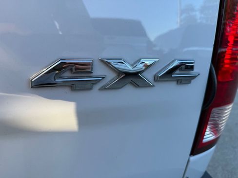 Used 2015 RAM 1500 Big Horn image 9