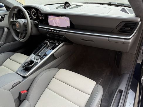 Certified 2021 Porsche 911 Turbo S image 24