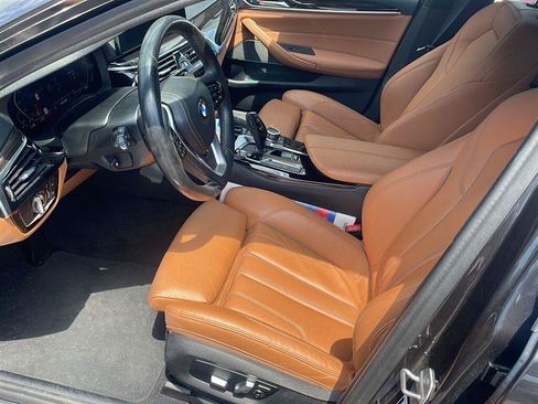 Used 2022 BMW 540i xDrive w/ M Sport Package AWD/4WD image 2