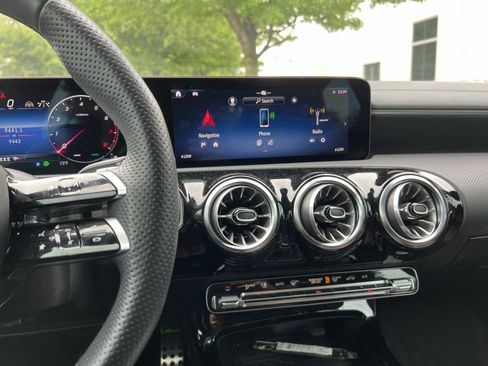 Certified 2026 Mercedes-Benz CLA 250 image 18