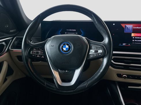 Used 2023 BMW i4 eDrive35 RWD image 18