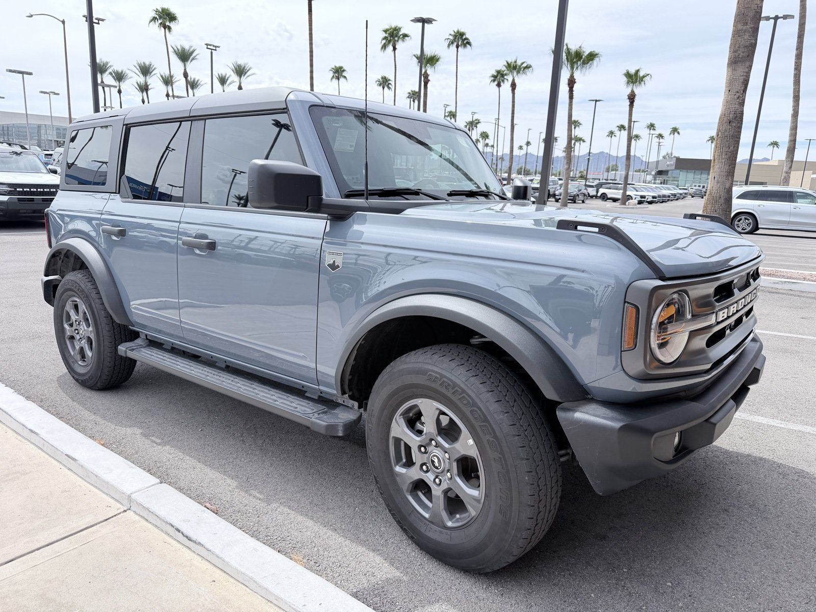 Used 2023 Ford Bronco Big Bend AWD/4WD image 4