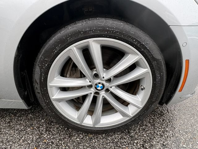 Used 2017 BMW 750i xDrive AWD/4WD image 12