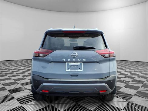 Used 2022 Nissan Rogue SL image 6