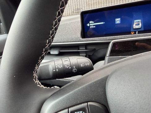 New 2025 Ford Mustang Mach-E GT w/ Bronze Appearance Package image 38