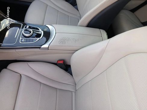 Used 2018 Mercedes-Benz C 300 Sedan w/ Premium Package image 8