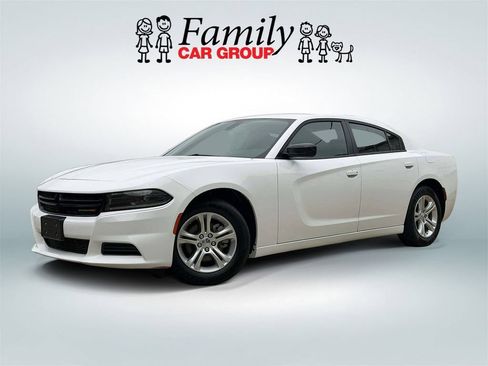 Used 2023 Dodge Charger SXT RWD image 1