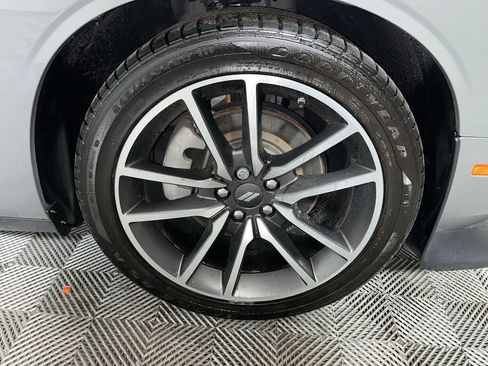 Used 2023 Dodge Challenger R/T image 10