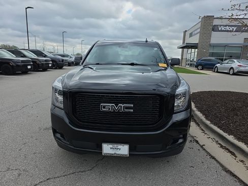 Used 2017 GMC Yukon Denali w/ Open Road Package image 2