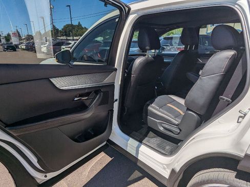 Used 2024 MAZDA CX-90 Plug-In Hybrid w/ Premium Plus AWD/4WD image 12