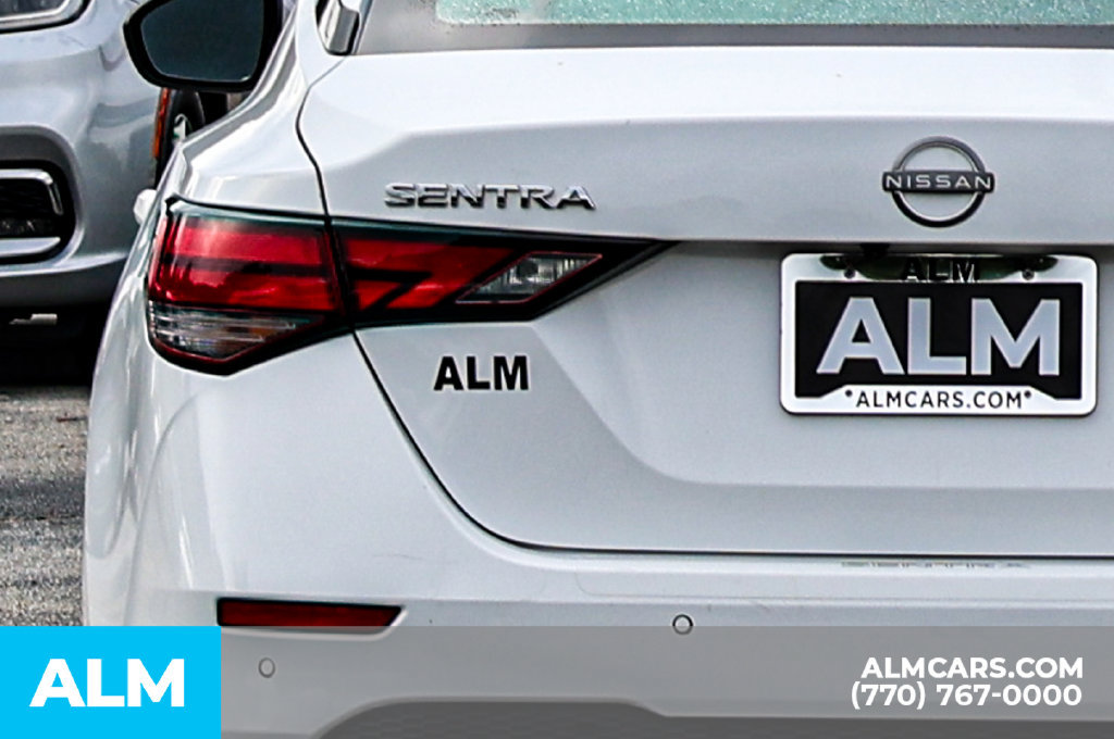 Used 2024 Nissan Sentra SV FWD image 12