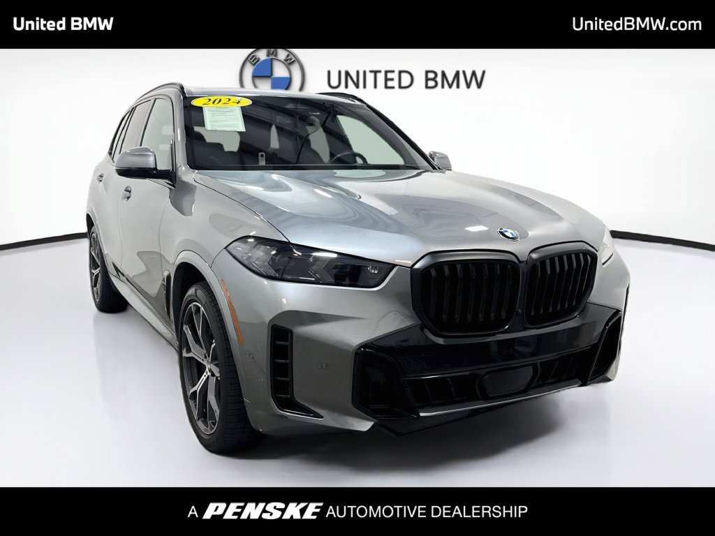 Used 2024 BMW X5 sDrive40i w/ M Sport Package RWD image 3