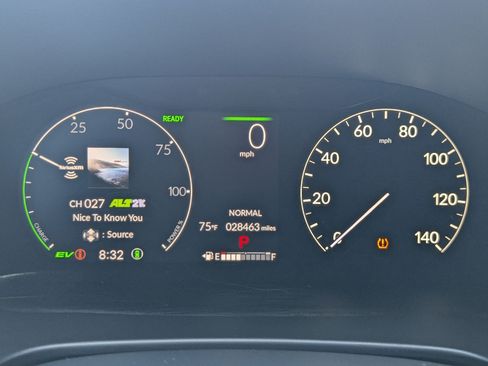 Used 2024 Honda CR-V Sport Touring image 17