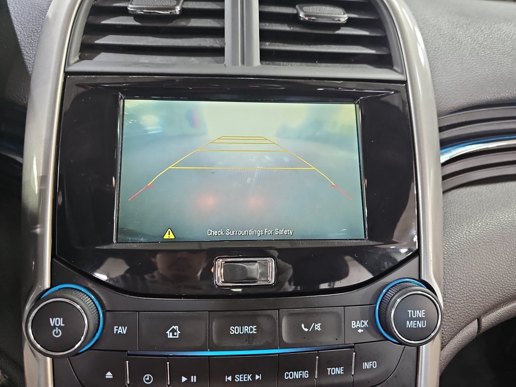 Used 2016 Chevrolet Malibu LT w/ Power Convenience Package FWD image 27