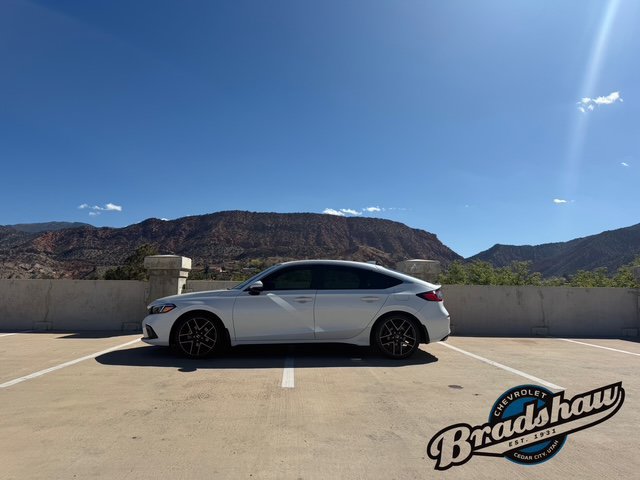 Used 2023 Honda Civic Sport Touring image 4