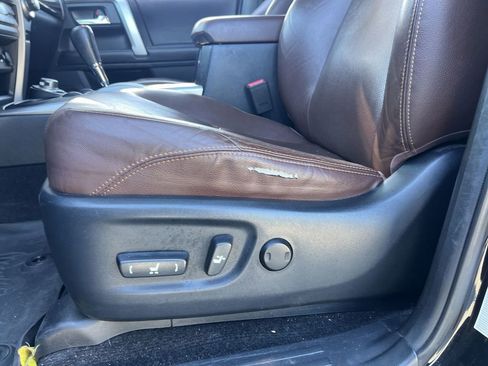 Used 2018 Toyota 4Runner Limited image 12